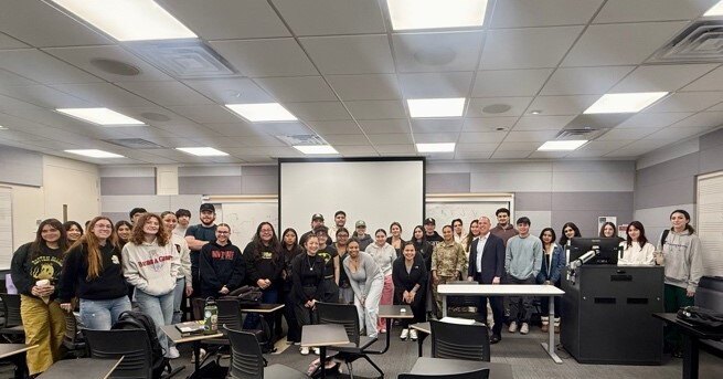 Class picture CJ321-1